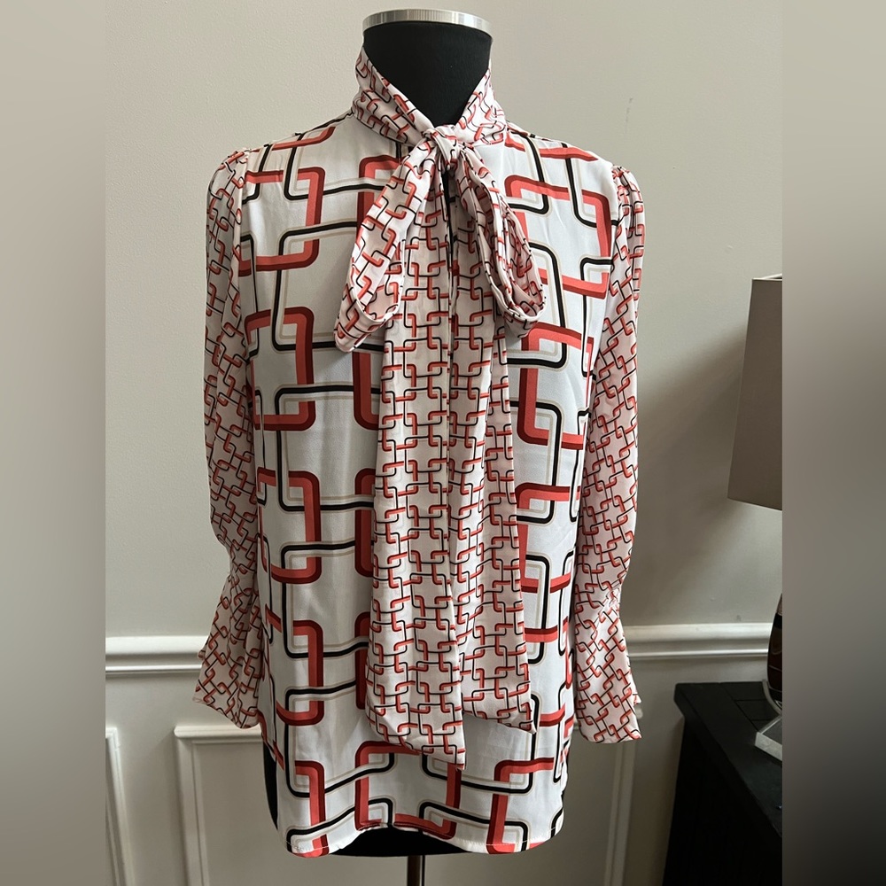 NY&Co 7th Avenue Bow-Neck Button-Front Poplin Shirt